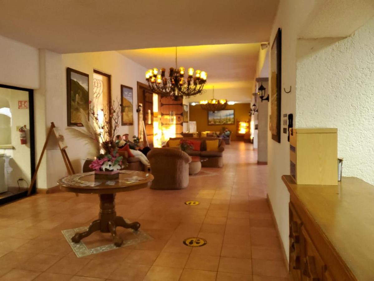 Hotel Mision Santa Maria San Quintin Bagian luar foto